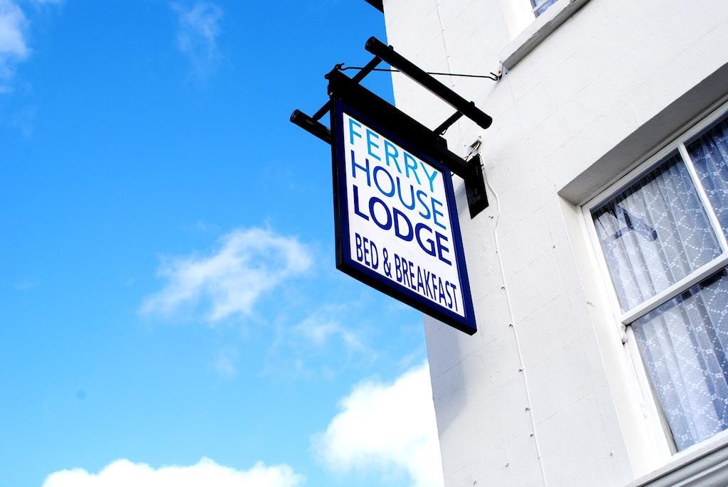 Ferry House Lodge Portsmouth Buitenkant foto